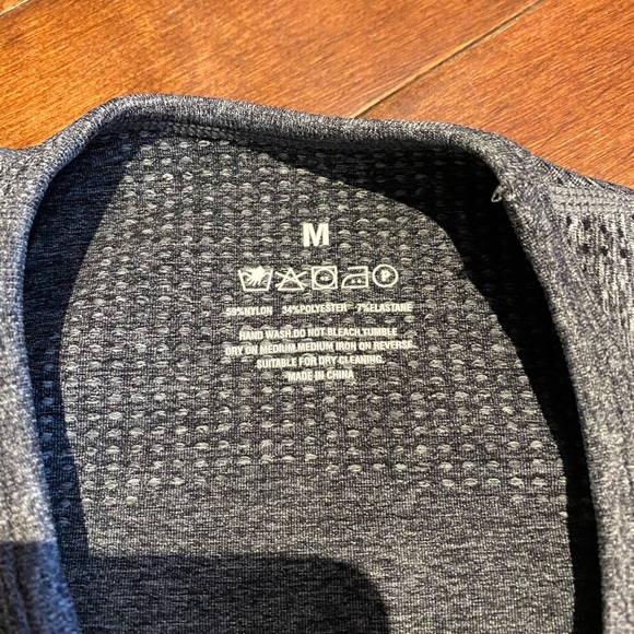 ✨FREE WITH $30 PURCHASE✨ Workout Long Sleeve Shirts for Women Gym Yoga Running - Picture 12 of 12